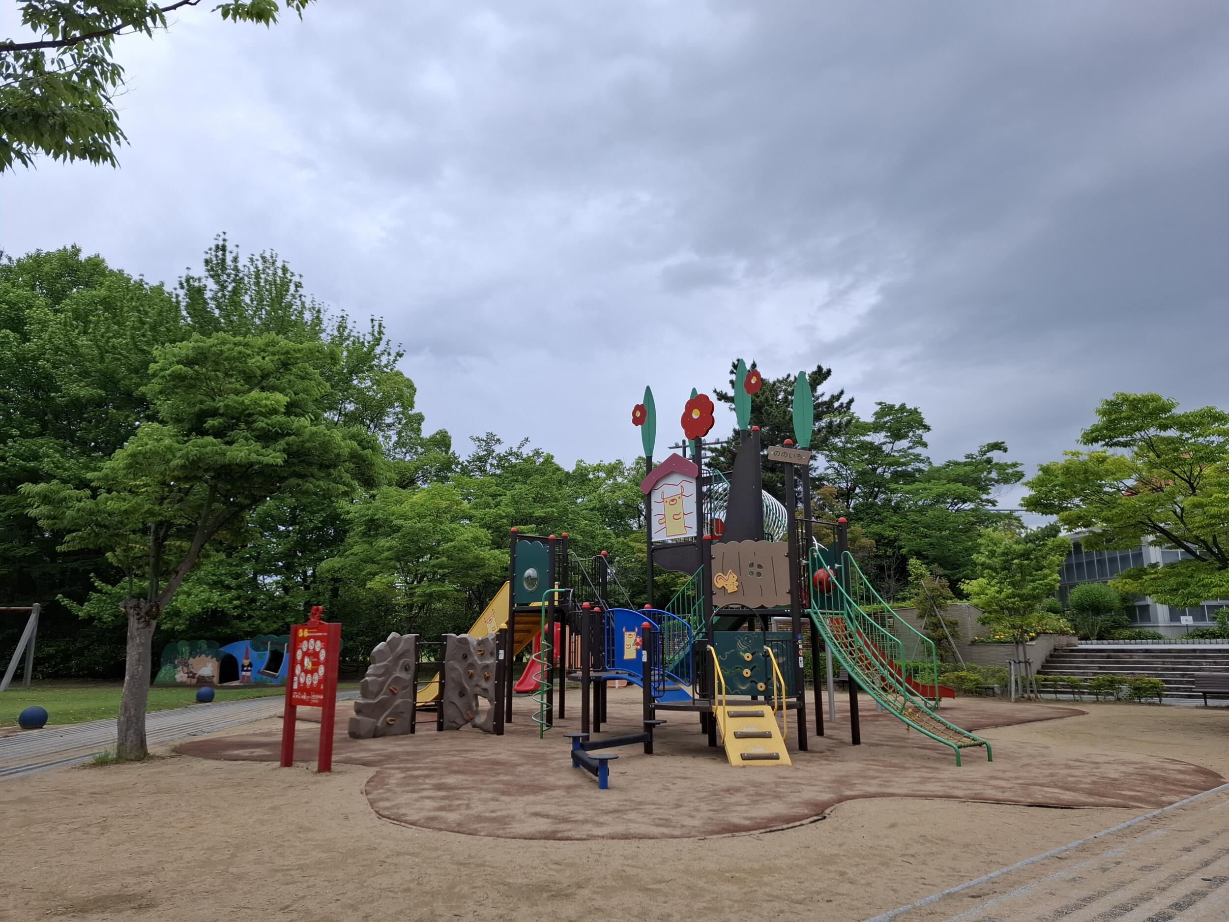 Galaxy A55 5G(広角×1)公園