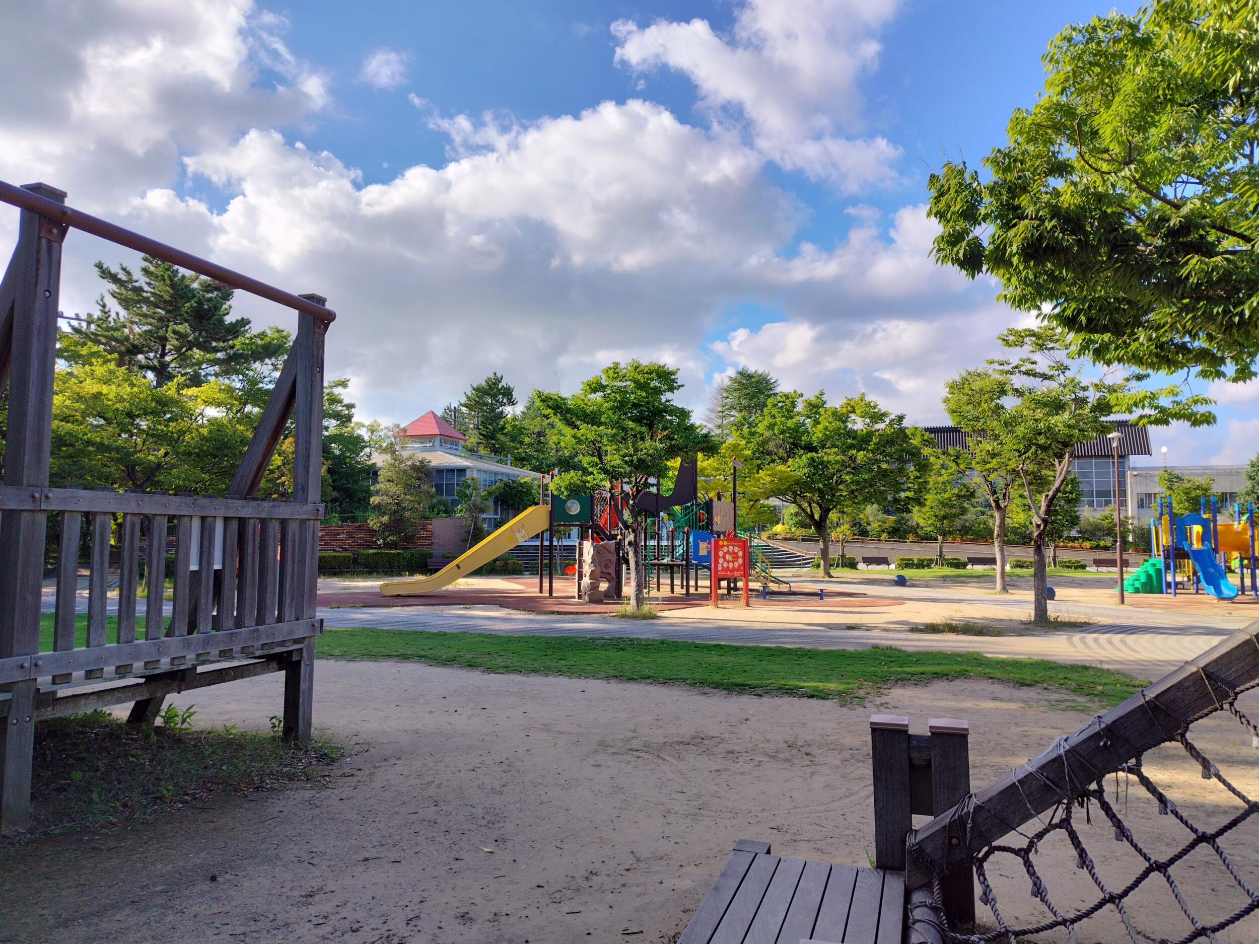 arrows N(広角1倍):公園