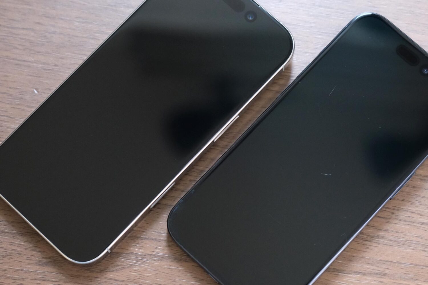 iPhone 15 Proの画面傷
