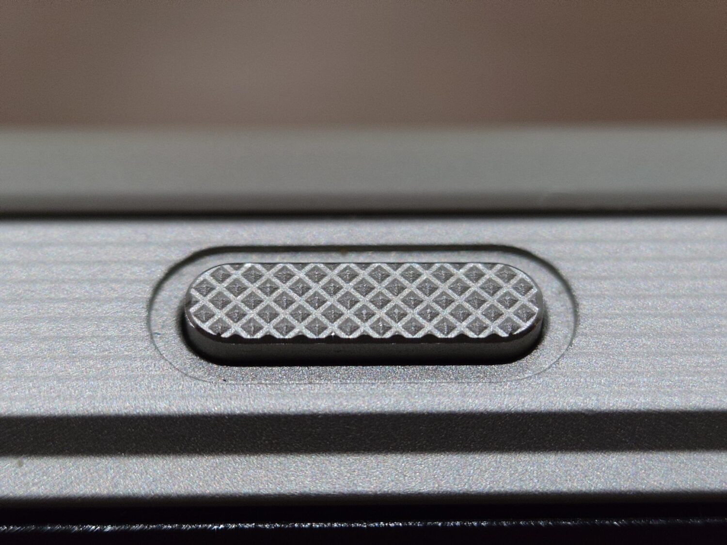 Xperia 1 VI テレマクロ撮影 シャッターボタン