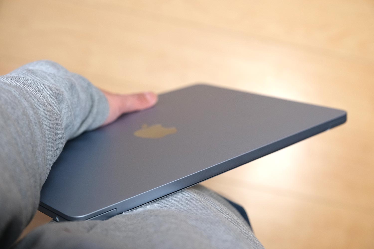 MacBook Air(M4)持ちやすさ