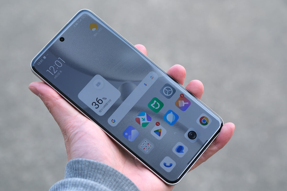Xiaomi 15 Ultra ディスプレイ