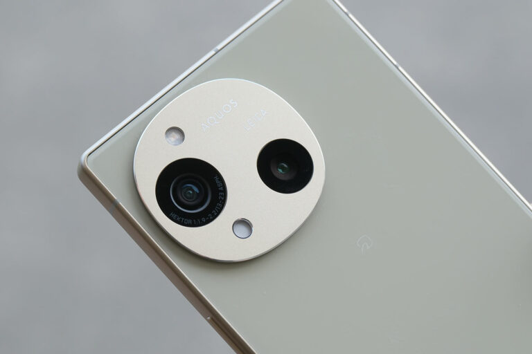 AQUOS R10 リアカメラ