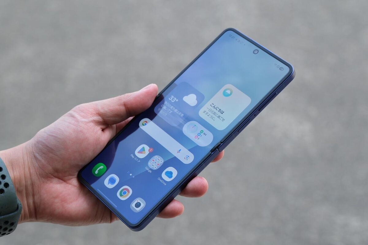 Galaxy Z Flip7 開いた状態 正面