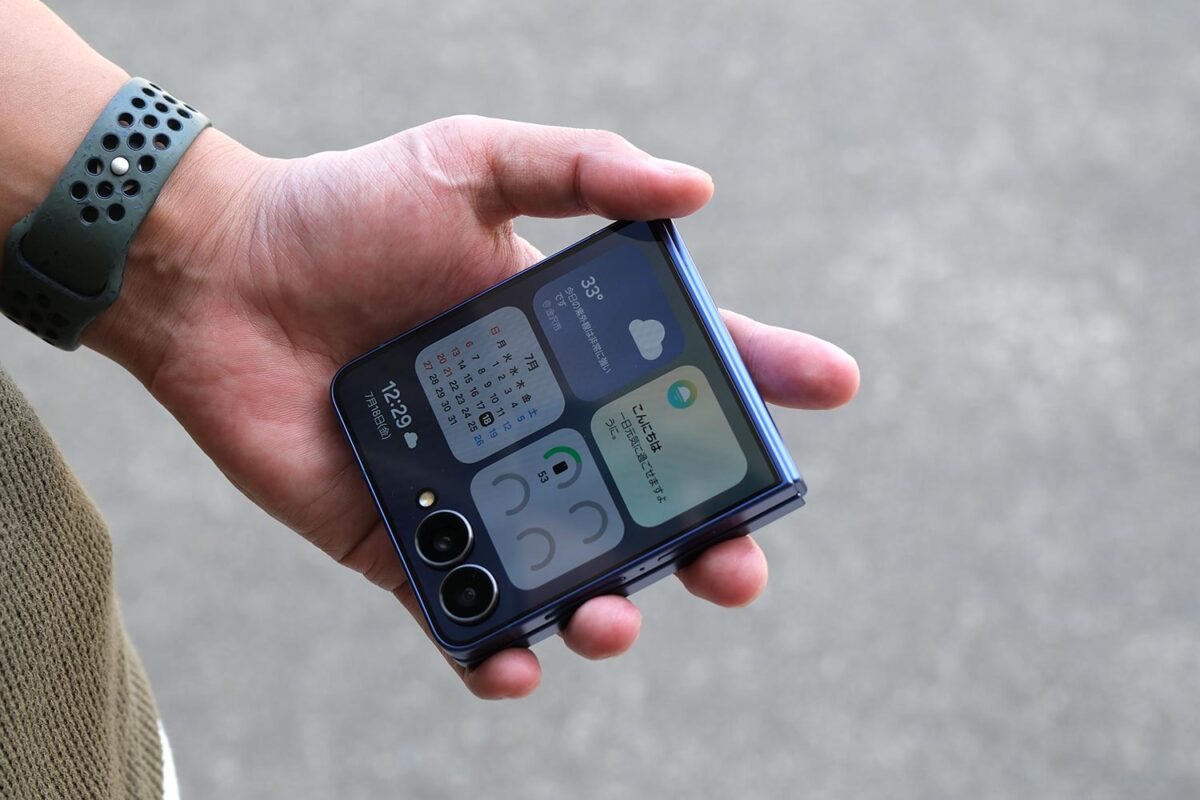 Galaxy Z Flip7 閉じた状態