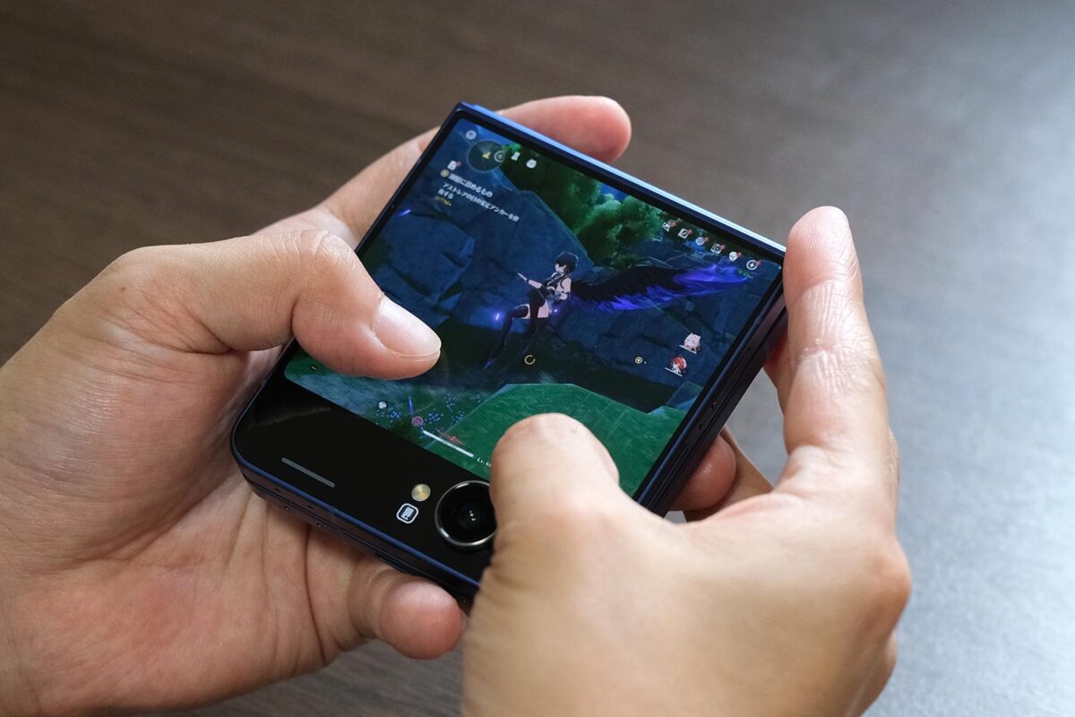 Galaxy Z Flip7 カバーディスプレイでゲーム