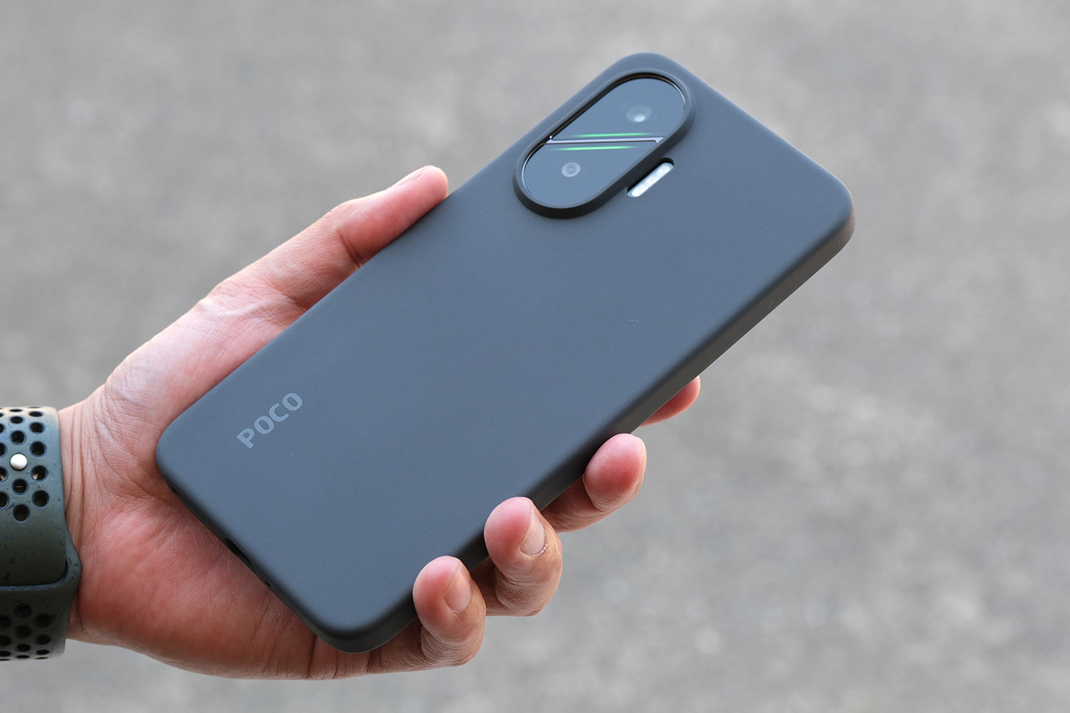 POCO F7 純正ケース