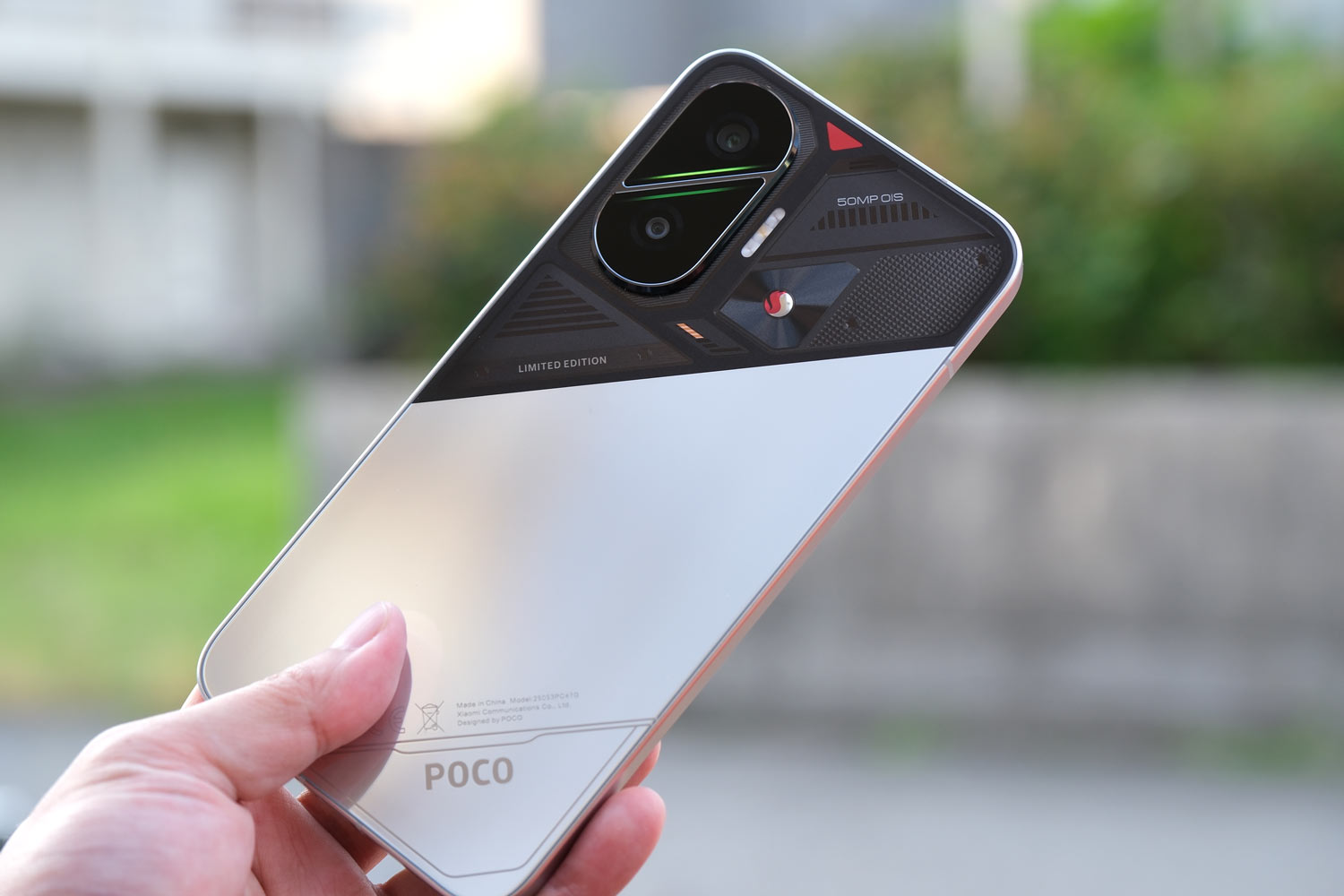 POCO F7 シルバー