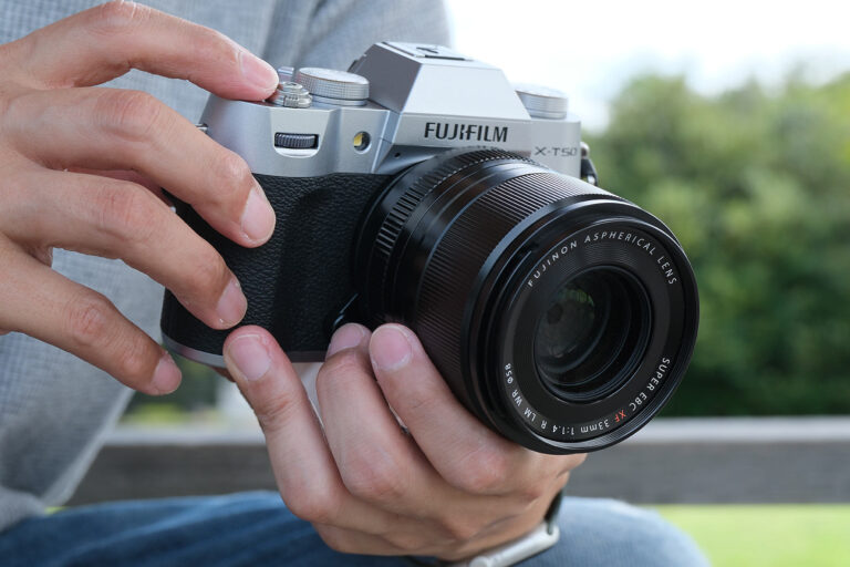 FUJIFILM X-T50