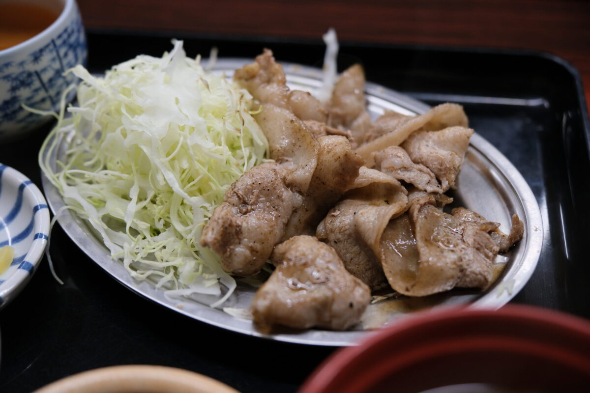 X-T50 + XF16-55mmF2.8 R LM WR II 豚バラ定食