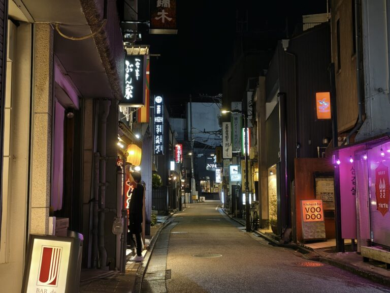 arrows Alpha 広角×1 夜の飲み屋