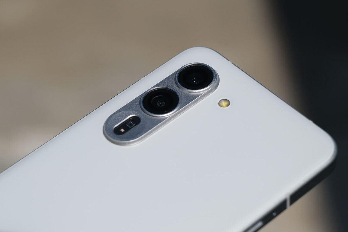 arrows alpha シルバー カメラ部分