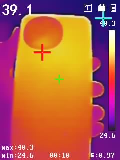 AQUOS sense9 端末発熱