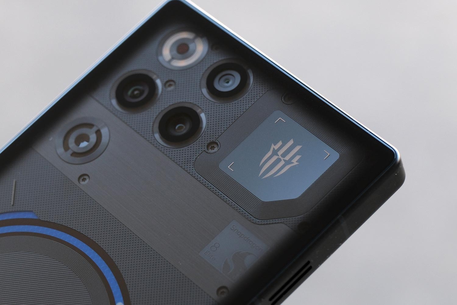 REDMAGIC 11 Pro マーク