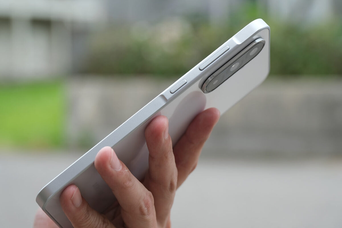 Galaxy A36 5G 端末の厚み