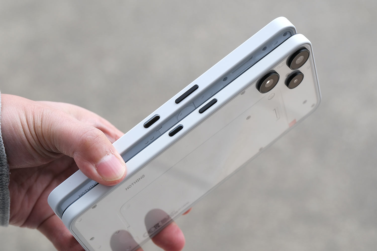 Nothing Phone (3a) Lite vs Nothing Phone (3a)  サイドボタンとEssential Key