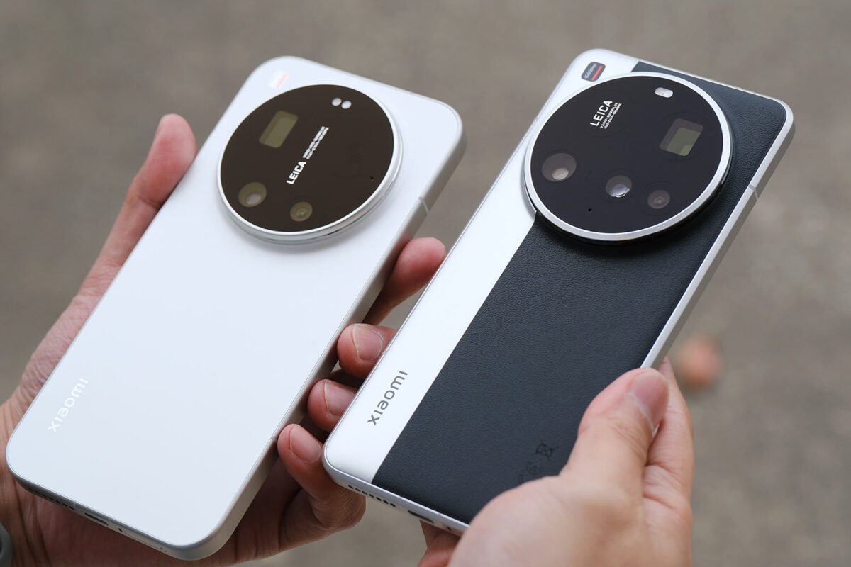 Xiaomi 17 Ultra vs 15 Ultra 背面パネル