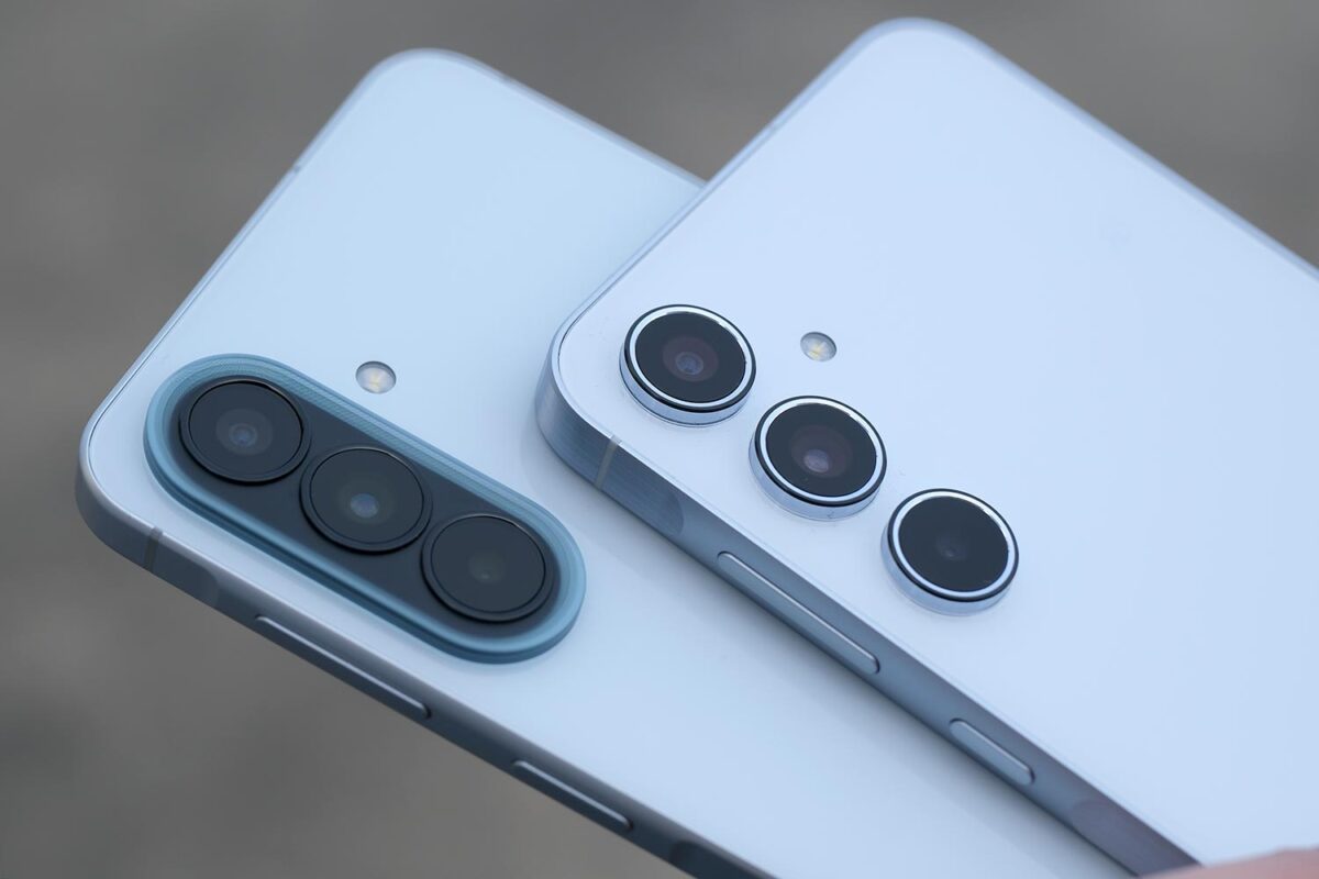 Gaalxy A57 5G vs A55 5G リアカメラ