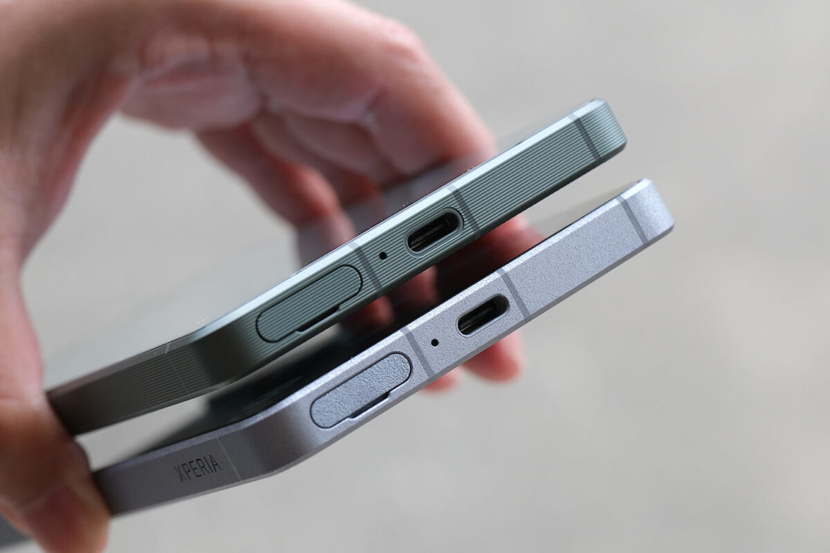Xperia 1 VIII 本体下側