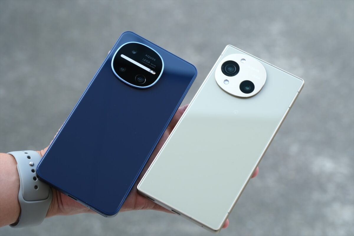 AQUOS R11