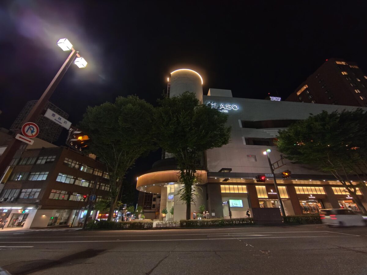 AQUOS R11 作例 夜景 街灯