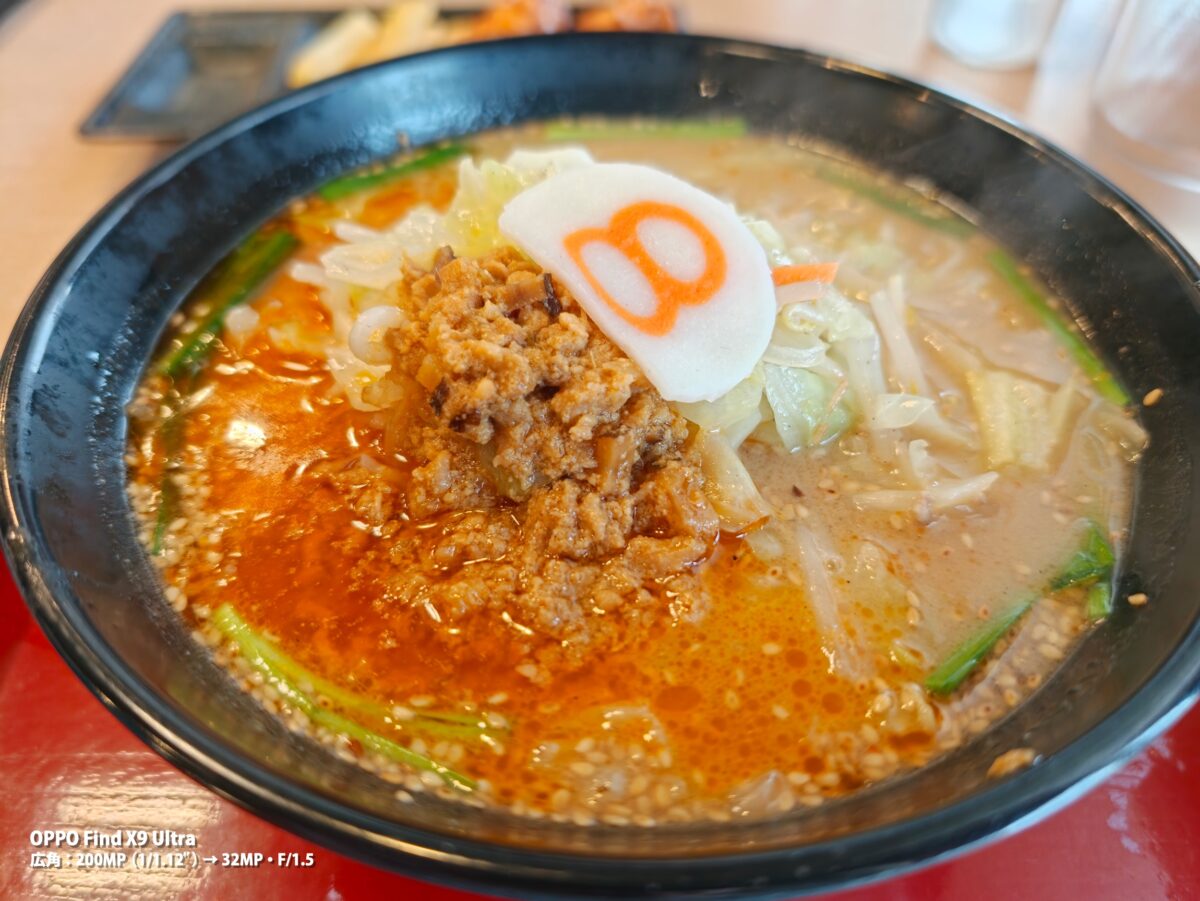 OPPO Find X9 Ultra 作例 担々麺