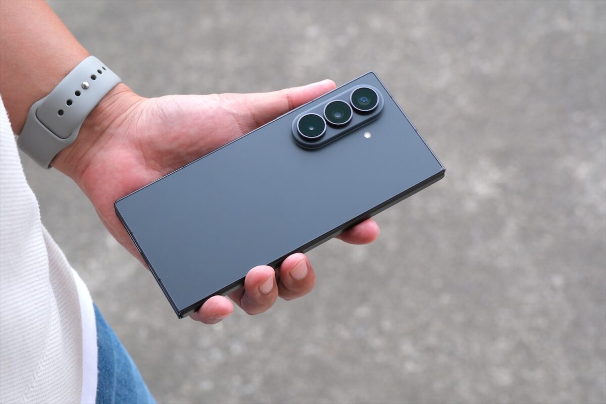 Galaxy Z Fold8 Ultra 背面
