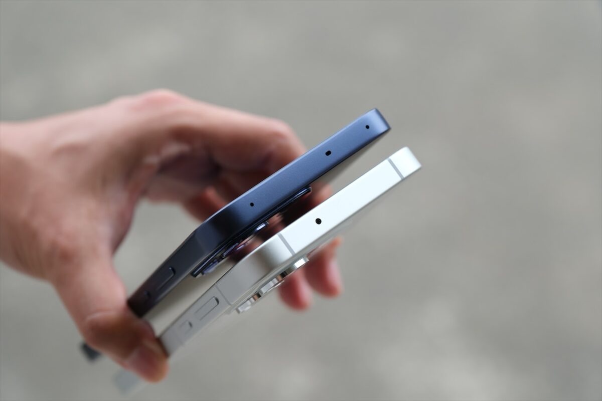 OPPO Reno16 5G 上側面 IRセンサー