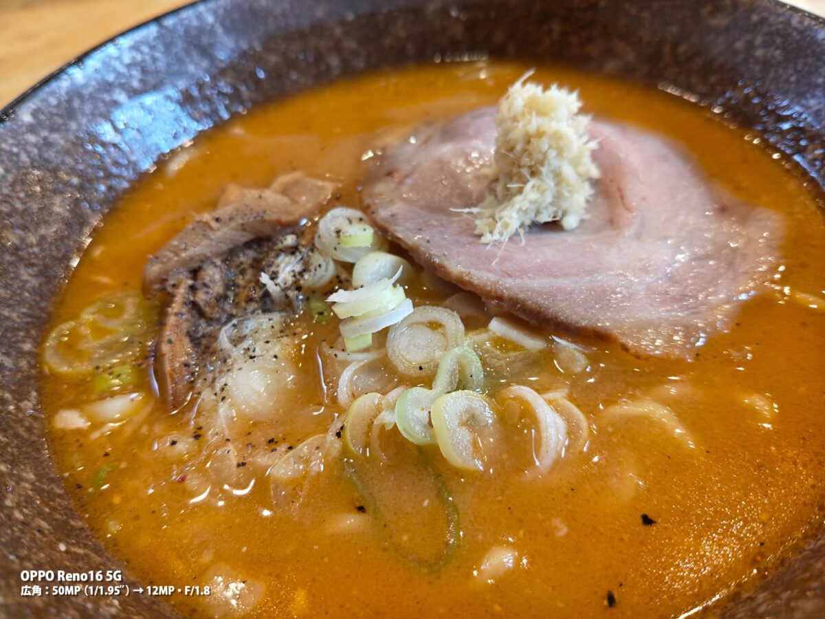 OPPO Reno16 5G 作例 ラーメン