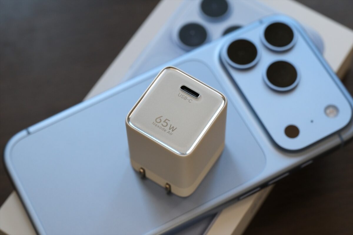 iPhone 18 Pro 65Wの充電器