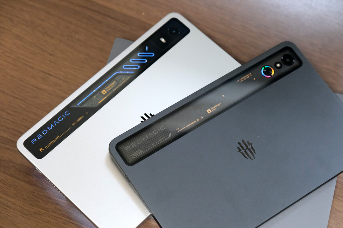 REDMAGIC Astra 2 REDMAGIC Astra 背面 冷却部 比較