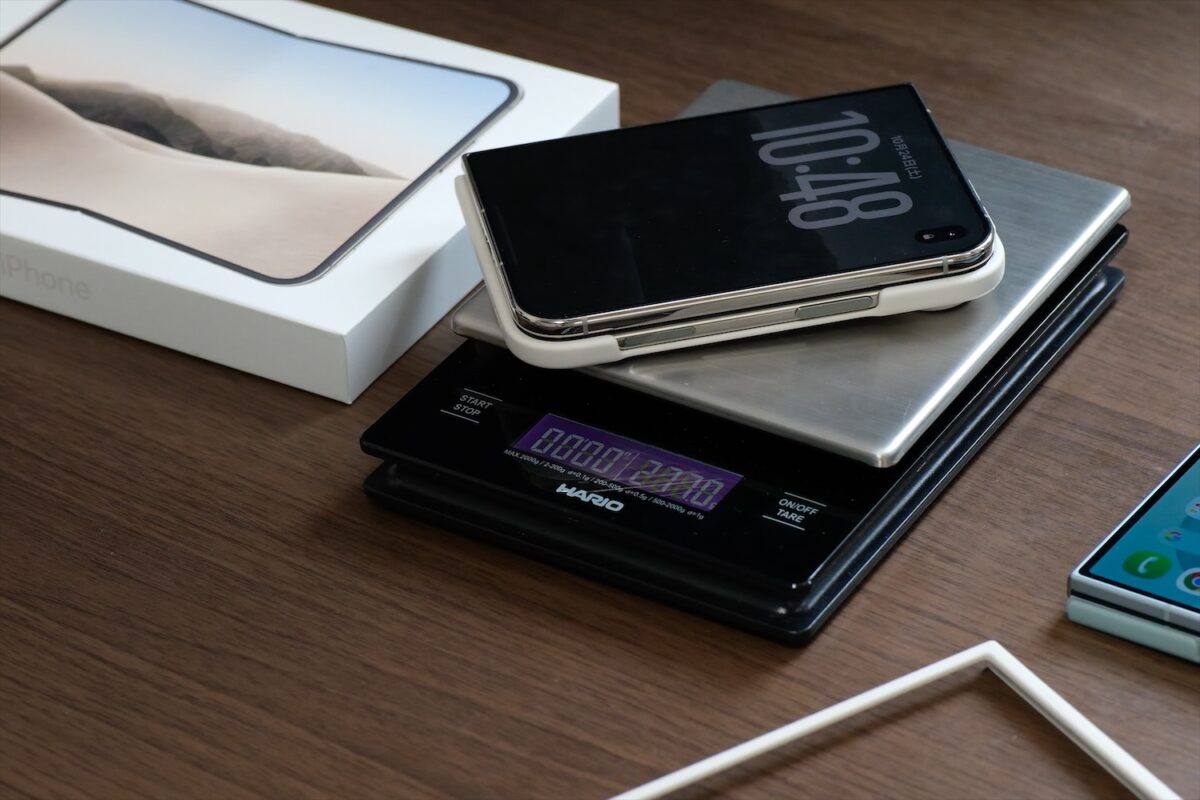 iPhone Duo 背面ケース 重量