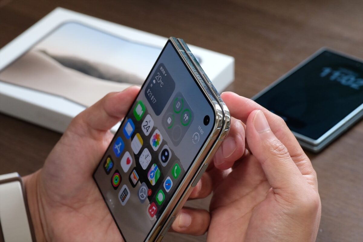 iPhone Duo ボタン配置 サイドボタン 音量ボタン
